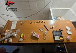 Blitz antidroga dei Carabinieri al Rione Palme a Trapani: arrestato un 27enne con crack, cocaina e hashish