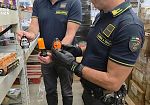 sequestrati-10-milioni-di-articoli-di-halloween-non-sicuri-sanzionato-grossista-nel-catanese
