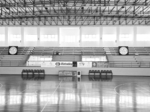 palasport-di-petrosino-dopo-i-danni-del-maltempo-rubati-i-cavi-elettrici