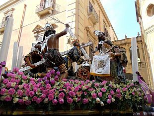 i-vescovi-siciliani-confermano-lo-stop-alle-processioni