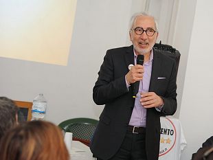 ecco-i-candidati-al-consiglio-del-m5s-nomi-e-volti-degli-assessori-designati-da-enzo-alfano