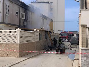 incendio-con-esplosione-nel-rione-cappuccinelli-tre-i-feriti