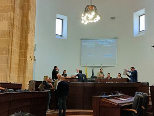 consiglio-comunale-ancora-una-prova-di-forza-dellopposizione