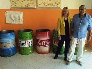 mazara-recupero-di-contenitori-con-l-arte-a-tonnarella-saranno-collocati-fusti-d-olio-decorati-ed-utilizzati-quali-contenitori-di-rifiuti
