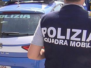 detenevano-un-chilo-di-cocaina-e-una-pistola-arrestati-padre-e-figlio-minorenne