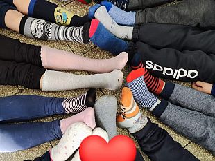 diversita-e-bellezza-allic-radice-pappalardo-giornata-dei-calzini-spaiati