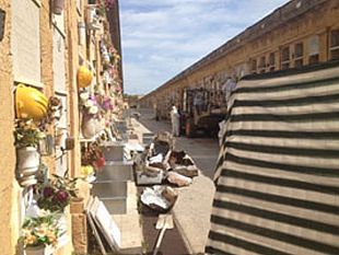 mazara-c-s-la-voce-gestione-loculi-cimiteriali-fuori-controllo