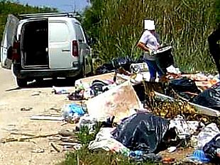 campobello-lotta-dellamministrazione-contro-labbandono-dei-rifiuti
