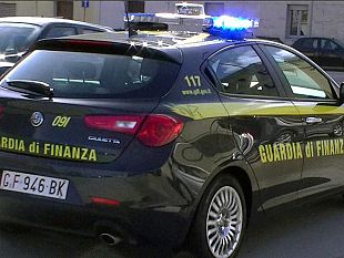 trapani-sicurezza-prodotti-sequestrati-costumi-di-carnevale-sanzionati-negozianti