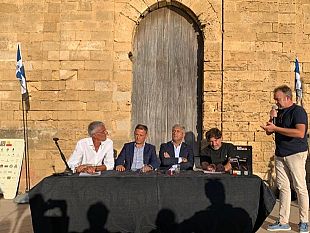 mazara/stelle-sul-mazzaro-conferenza-stampa-di-presentazione