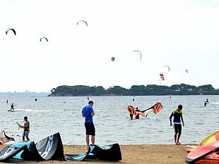 tragedia-allo-stagnone-un-giovane-kiter-perde-la-vita-mentre-faceva-kitesurf
