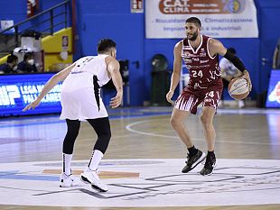 trapani/pallacanestro-trapani-udine-si-aggiudica-anche-gara-2-termina-65-a-58
