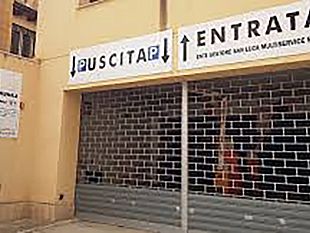 mazara-parcheggio-comunale-chiuso-per-emergenza-covid19-aperto-solo-agli-abbonati