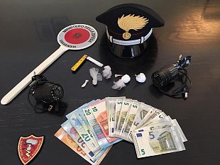 marsala-i-carabinieri-arrestano-un-sorvegliato-speciale-per-detenzione-di-cocaina-e-crack