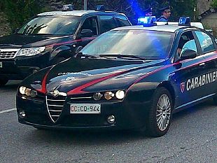 castelvetrano-prende-a-martellate-lauto-della-sorella-denunciata