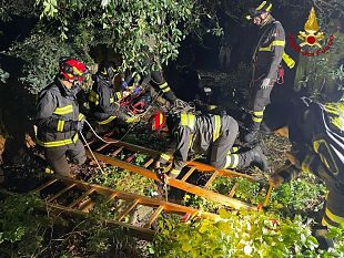 dramma-ad-amabilina-52enne-cade-in-un-pozzo-profondo-30-metri-salvato-dai-vigili-del-fuoco