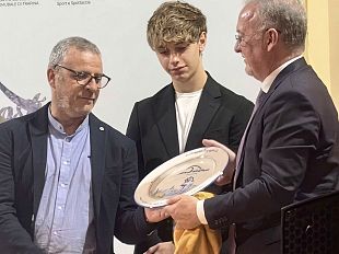 mazara-festival-marenostrum-a-salvo-palazzolo-il-premio-maria-cristina-gallo