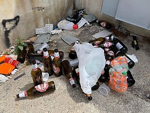 trapani-cittadini-indisciplinati-scambiano-piazzale-ilio-per-una-discarica-2