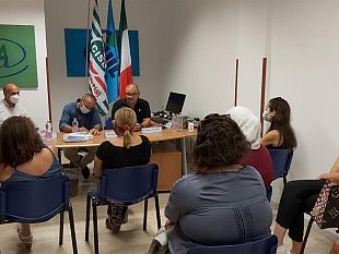 video-il-25-settembre-flashmob-a-piazzale-quinci-per-i-pescatori-sequestrati-a-bengasi-iniziativa-presentata-da-flai-cgil-fai-cisl-e-uila-pesca