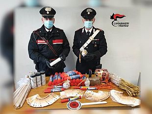 mazara-2-detenzione-illegale-fuochi-artificio-denunciato-pregiudicato-possesso-40-mila-euro
