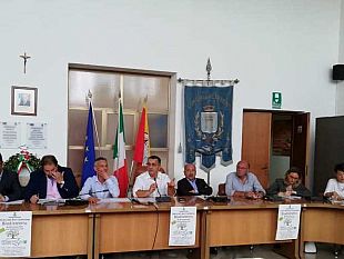 costituito-il-biodistretto-della-provincia-di-trapani-terre-degli-elimi-presidente-il-sindaco-gaspare-giacalone