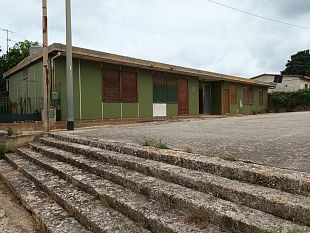 montevago-via-ai-lavori-di-riqualificazione-della-chiesa-e-del-poliambulatorio-nellex-baraccopoli