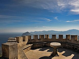erice-appellata-excelsa-civitas-da-federico-ii-e-carlo-v