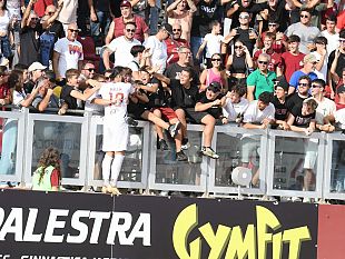 il-trapani-batte-4-0-il-locri-in-5000-al-provinciale
