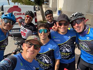 dalla-vetta-delletna-al-mare-di-aci-trezza-limpresa-della-ciumara-bikers-di-mazara-alla-zero-tremila