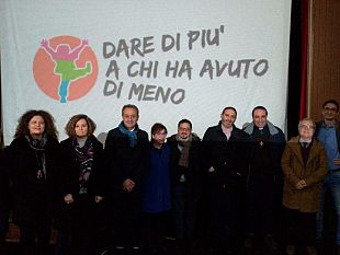 video-trapani-presentato-il-progetto-dare-di-piu-a-chi-ha-avuto-di-meno