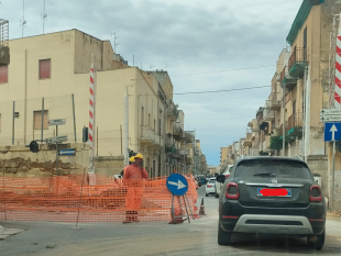 mazara-traffico-nel-caos-per-cantieri-lavori-ma-non-dovevano-essere-notturni