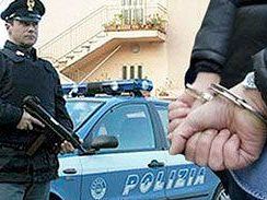 marsala-viola-gli-arresti-domiciliari-tratto-in-arresto-dalla-polizia-cocola
