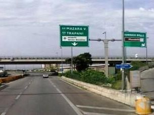al-buio-svincoli-autostradali-sull-a29-il-m5s-presenta-un-interrogazione-al-governo-regionale