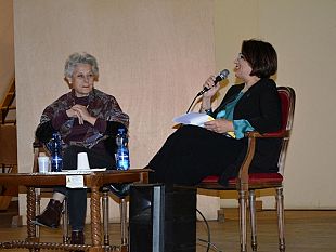 mazara-presentato-siamo-palermo-libro-scritto-a-quattro-mani-da-simonetta-agnello-hornby-e-mimmo-cuticchio