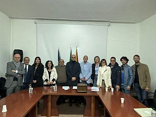 pugno-duro-contro-i-consiglieri-assenteisti