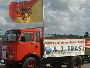 caro-carburanti-presidi-anche-a-messina