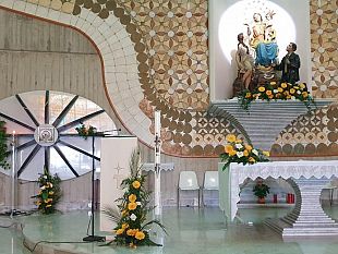 partanna/partanna-santuario-della-libera-due-aziende-donano-portacero-pasquale