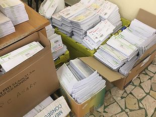 mazara-uffici-comunali-di-sant-agnese-intasati-lunghe-file-di-cittadini-pc-bloccati-e-pratiche-accatastate