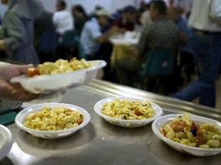 mazara-assicurato-il-servizio-di-mensa-sociale-comunale-per-l-intero-anno-2015