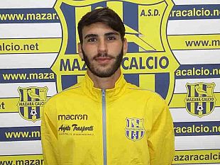 mazara-calcio-l-attaccante-di-simone-ritorna-in-gialloblu