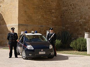 salemi-controlli-dei-carabinieri-nei-centri-scommesse-una-persona-denunciata-e-sanzioni-per-oltre-56-00000-euro