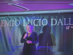 premio-lucio-dalla-sul-podio-la-trapanese-roberta-prestigiacomo