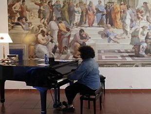 sade-mangiaracina-apre-le-conversazioni-con-te-2026-al-liceo-classico