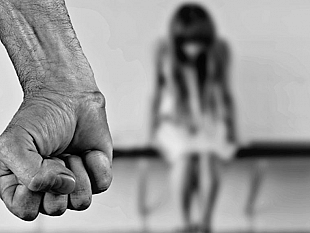 ridotta-a-3-anni-la-pena-per-un-finanziere-mazarese-accusato-di-lesioni-gravissime-nei-confronti-della-moglie
