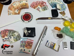 campobello-di-mazara-49enne-spaccia-droga-ai-domiciliari-arrestato