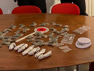 controlli-antidroga-dei-carabinieri-due-arresti-e-due-denunce