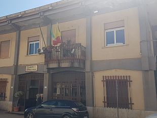 operazione-mafia-bet-la-giunta-castiglione-e-la-maggioranza-auspicano-dimissioni-consigliere-gaudenzia-zito