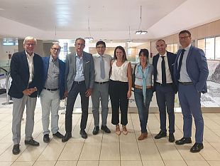 delegazione-di-diventera-bellissima-incontra-il-presidente-di-airgest-ombra