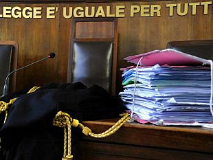 marsala-un-consigliere-comunale-del-pd-indagato-per-voto-di-scambio