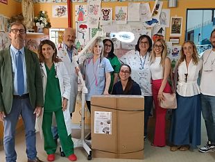 trapani-donazione-di-lampade-scialitiche-allunita-di-pediatria-dellospedale-santantonio-abate